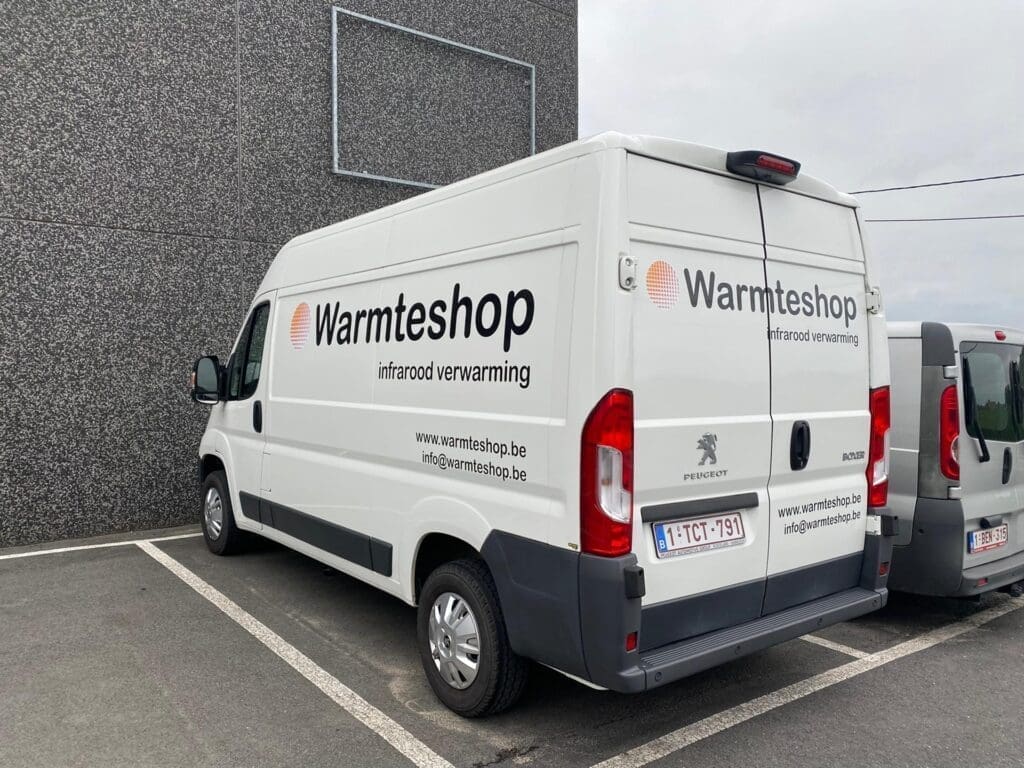 Installatie foto infrarood verwarming van Warmteshop